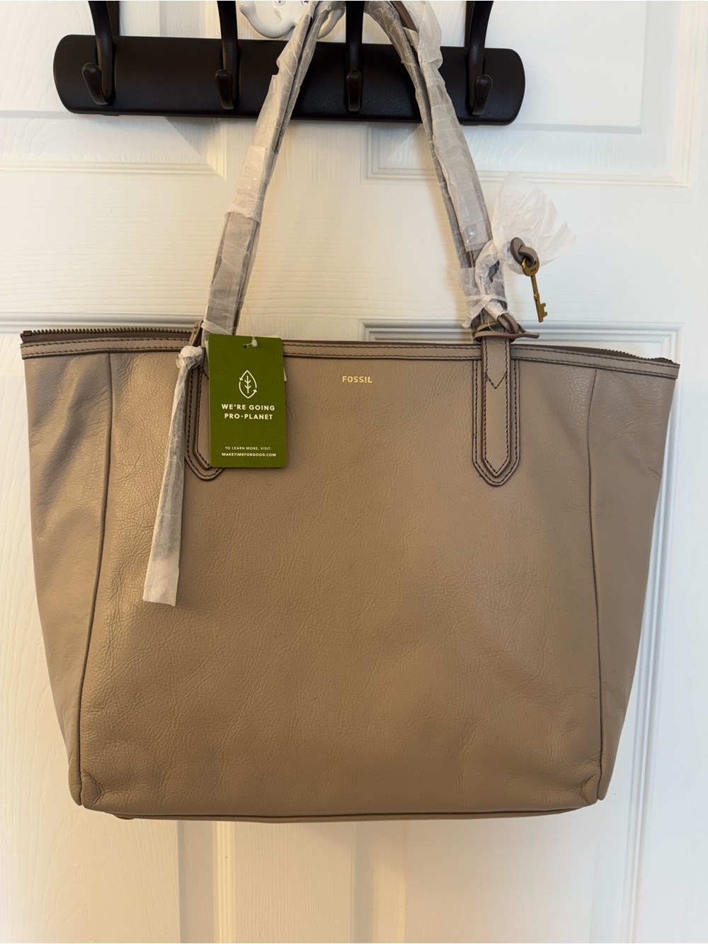 NEW Fossil Taupe Leather Tote Bag